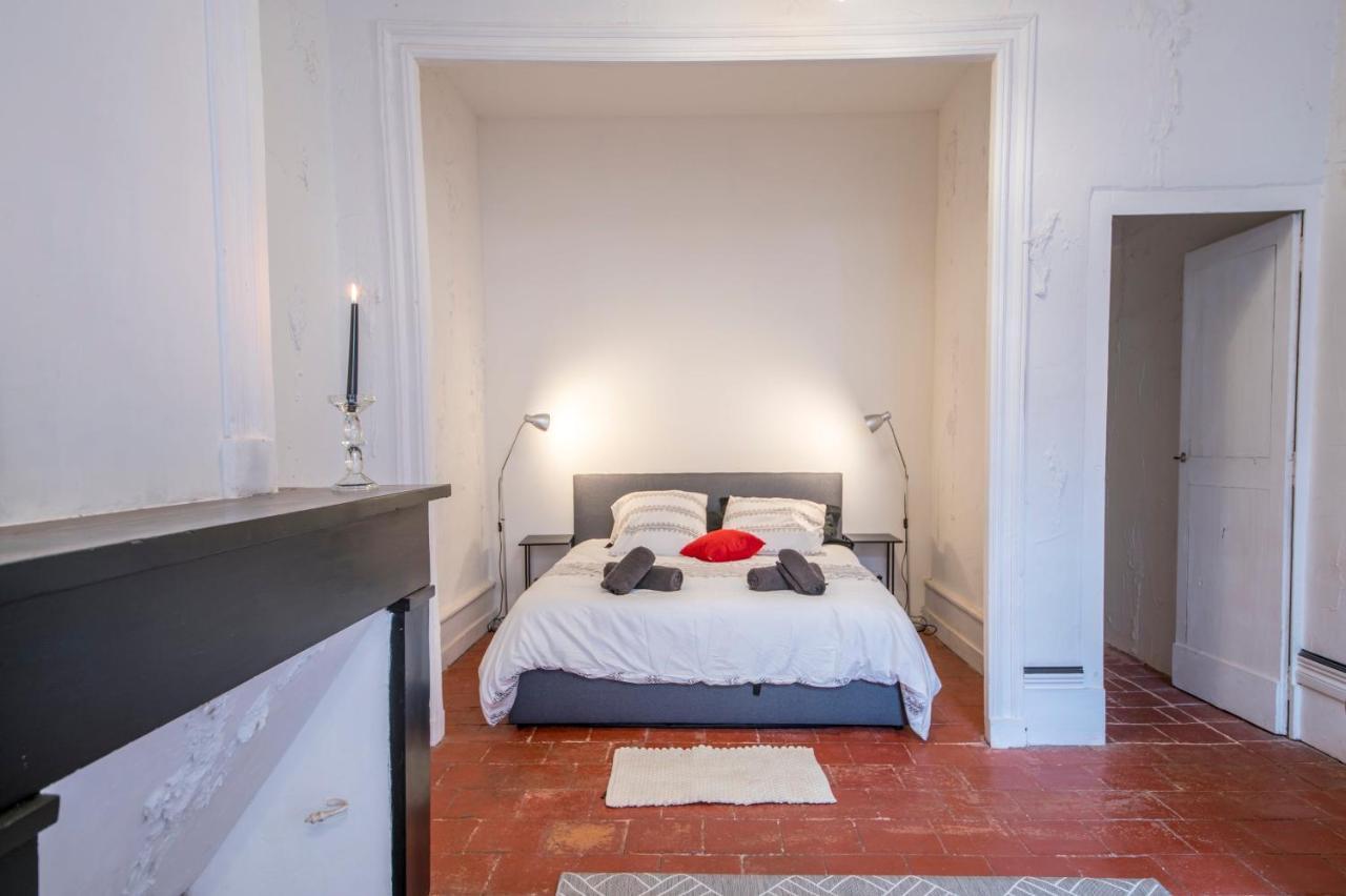 L'Elegant - Appartement - Hyper Centre - Proche Parking Montauban Kültér fotó